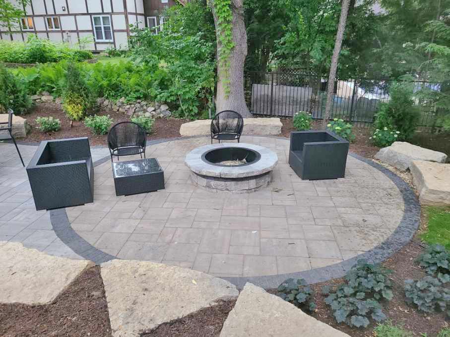 Alonso landscape services middleton wi